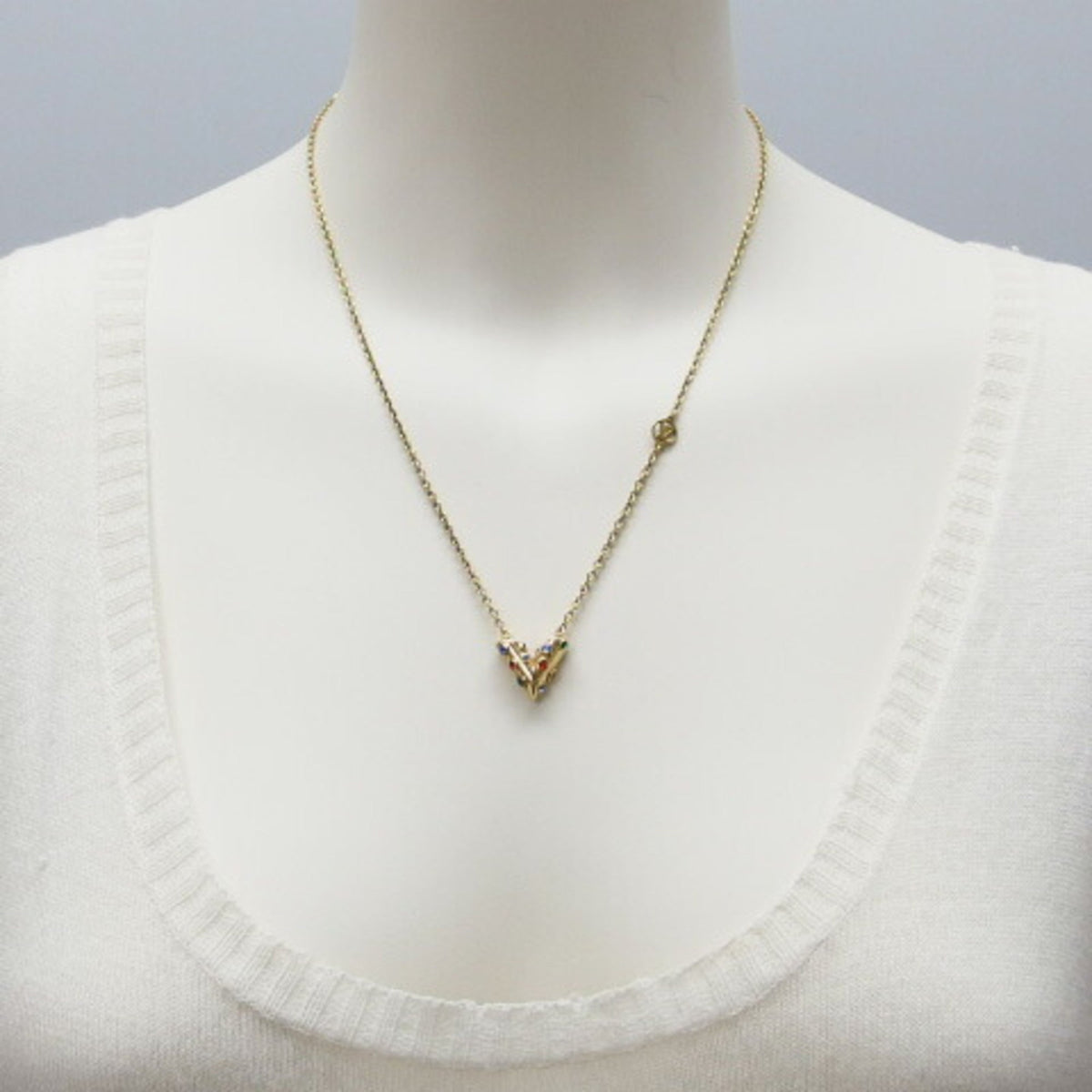 Pendant Necklace Gold Metal