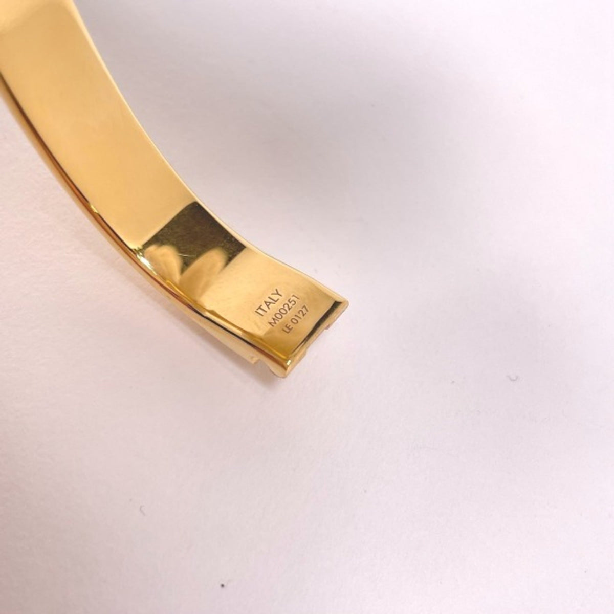 Cuff Bracelet Gold