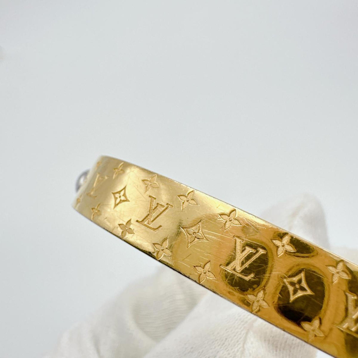 Monogram Bracelet Gold