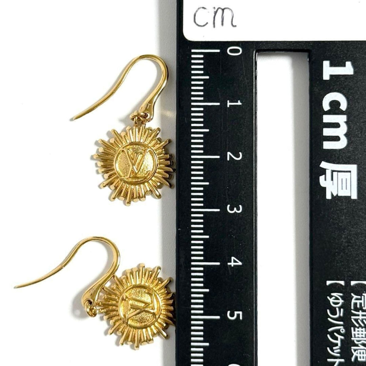 Earrings Metal