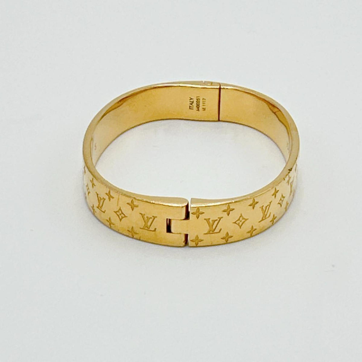 Monogram Bracelet Gold