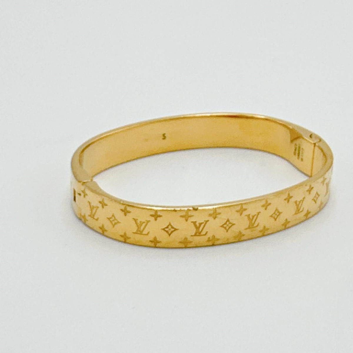 Monogram Bracelet Gold